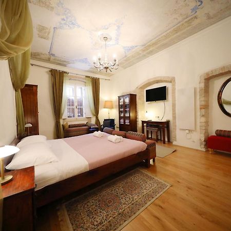 Petrizio Palace Zadar Bagian luar foto